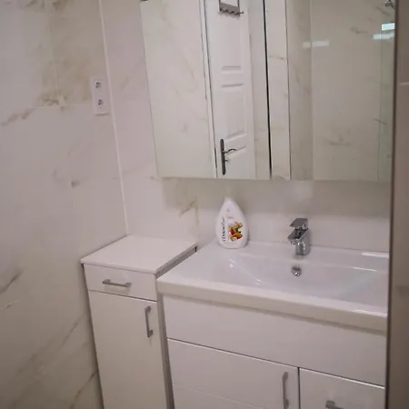Kolibri Apartman *